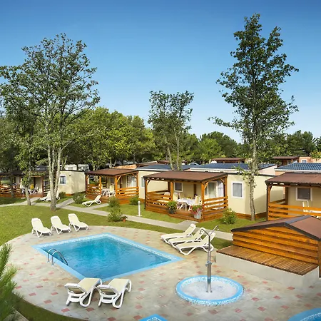 Maistra Camping Valkanela Mobile Homes 4* Funtana