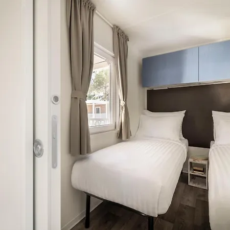 Parco vacanze Maistra Valkanela Mobile Homes 4*