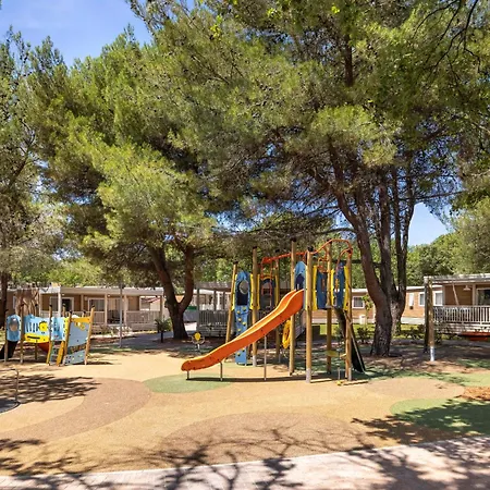 Maistra Valkanela Mobile Homes Funtana