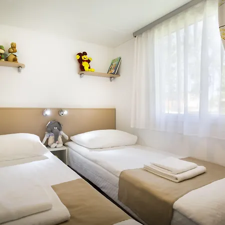 Maistra Valkanela Mobile Homes 4*