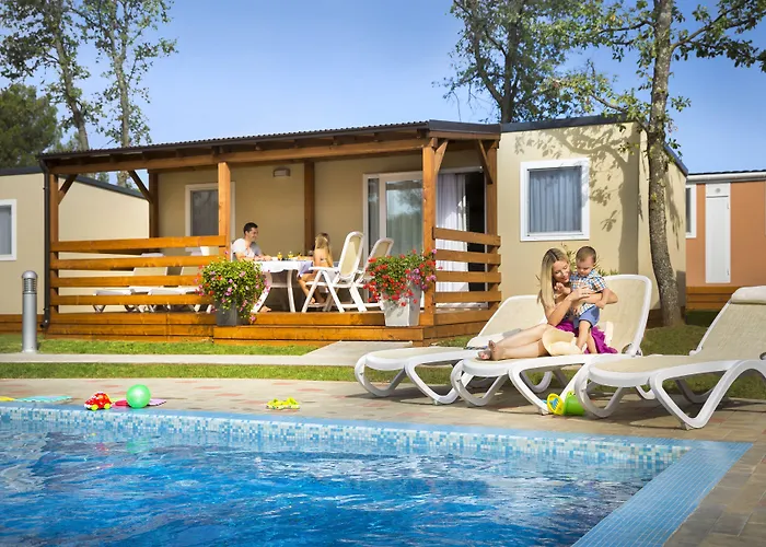 Maistra Valkanela Mobile Homes Semesterpark 4*