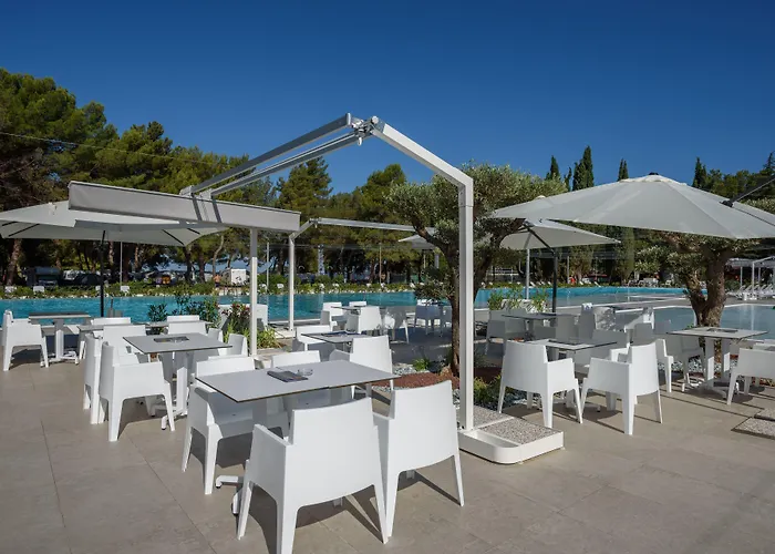 Maistra Valkanela Mobile Homes Semesterpark 4*