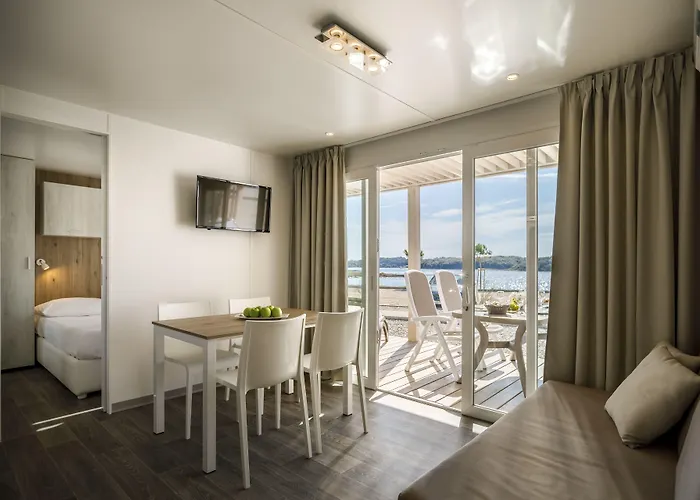 Maistra Valkanela Mobile Homes 4*